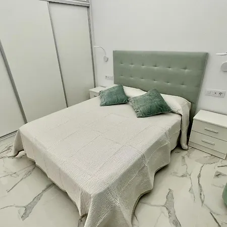 2 Island Village With Wi Fi And Pool