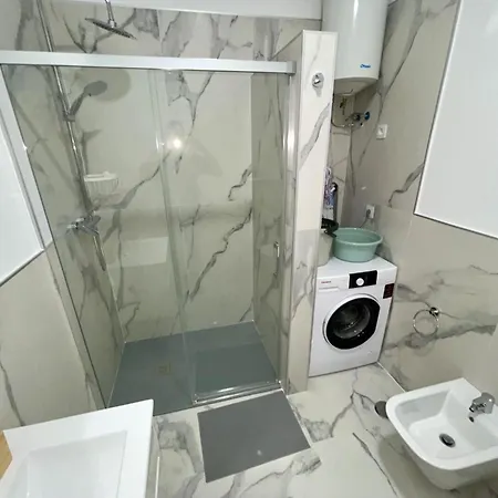 2 Island Village With Wi Fi And Pool Адехе