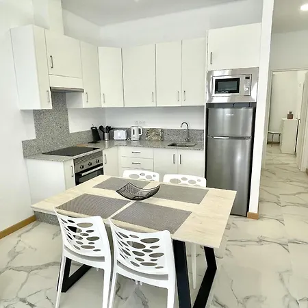 2 Island Village With Wi Fi And Pool Адехе